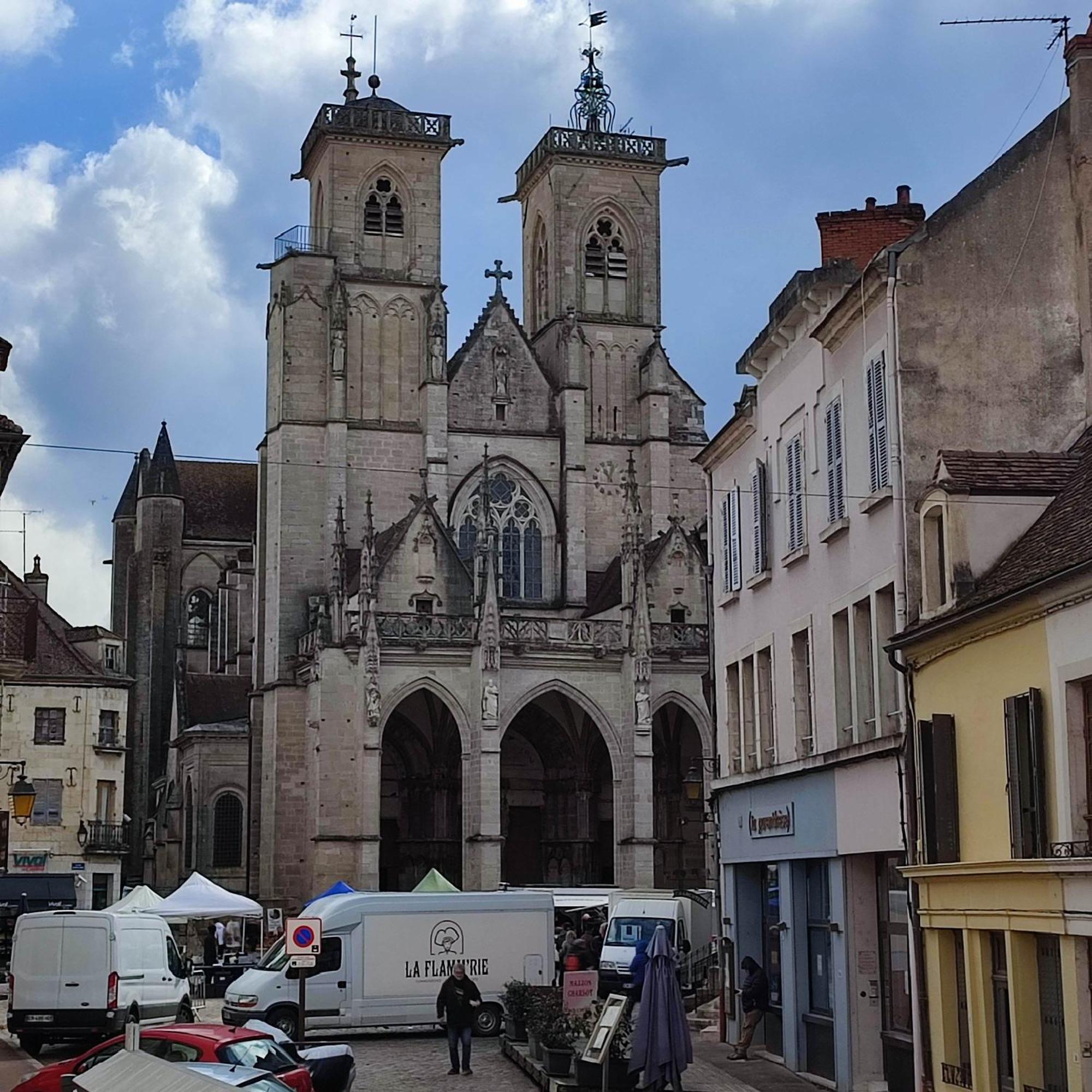 Apartamento Locn'Roll Semur-en-Auxois Exterior foto
